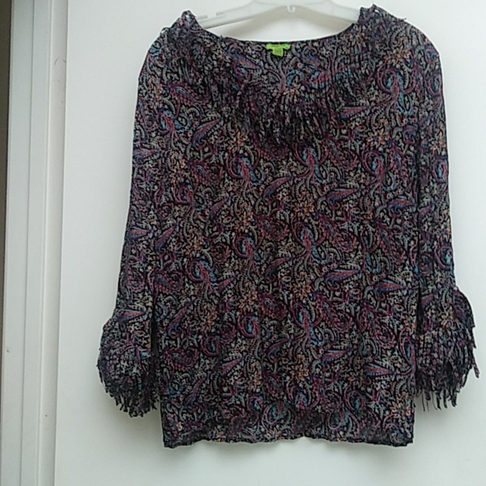Women's blouse
